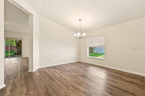 Villa ou maison à louer à Kissimmee, Floride: 4 chambres, 203.55 m2 № 2425567 - photo 4