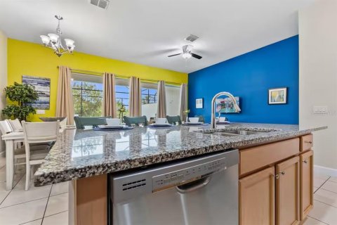 Touwnhouse à vendre à Davenport, Floride: 3 chambres, 164.53 m2 № 2416360 - photo 10