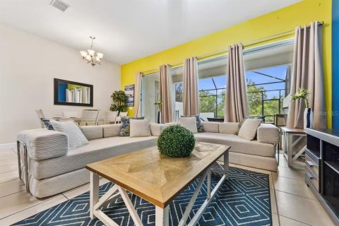 Touwnhouse à vendre à Davenport, Floride: 3 chambres, 164.53 m2 № 2416360 - photo 12