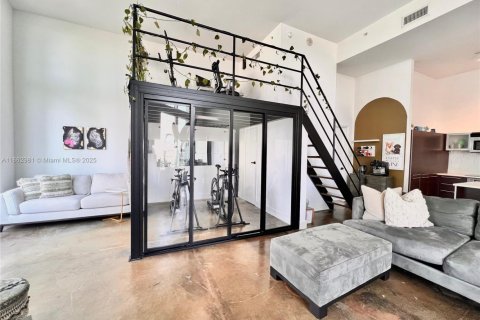 Condominio en venta en Miami, Florida, 2 dormitorios, 106 m2 № 2013185 - foto 7