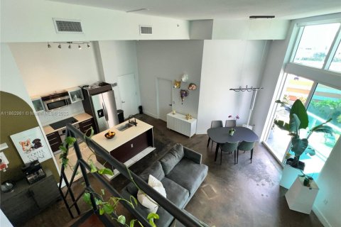 Condominio en venta en Miami, Florida, 2 dormitorios, 106 m2 № 2013185 - foto 12