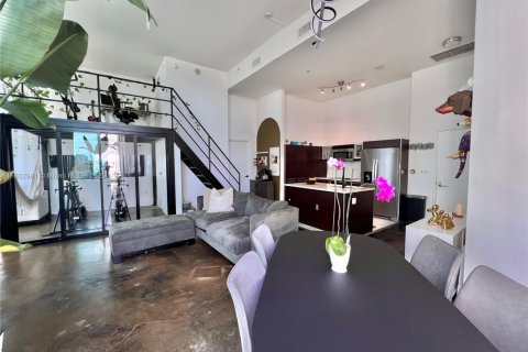 Condominio en venta en Miami, Florida, 2 dormitorios, 106 m2 № 2013185 - foto 3