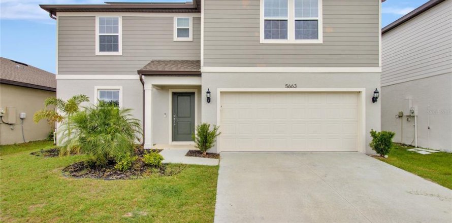 House in Lakeland, Florida 5 bedrooms, 268.49 sq.m. № 1516831