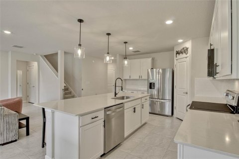 House in Lakeland, Florida 5 bedrooms, 268.49 sq.m. № 1516831 - photo 8