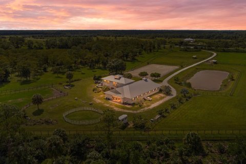 Casa en venta en Stuart, Florida, 2 dormitorios, 185.99 m2 № 2173026 - foto 5