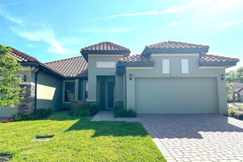 House in Lakeland, Florida 3 bedrooms, 150.41 sq.m. № 2122784