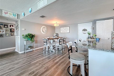 Condominio en venta en Treasure Island, Florida, 2 dormitorios, 121.52 m2 № 1545337 - foto 22