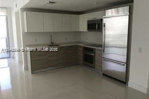 Copropriété à louer à Miami, Floride: 2 chambres, 94.02 m2 № 1940072 - photo 5