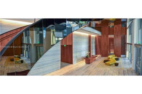 Copropriété à louer à Miami, Floride: 2 chambres, 94.02 m2 № 1940072 - photo 18