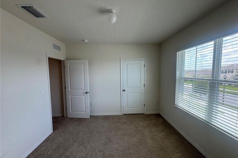 Villa ou maison à louer à Zephyrhills, Floride: 5 chambres, 241.64 m2 № 2399010 - photo 14