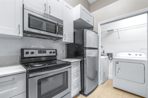 Купить кондоминиум в Тампа, Флорида 6 комнат, 100.33м2, № 2203115 - фото 16