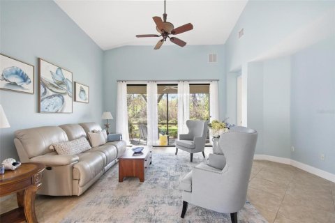 Townhouse in Palm Coast, Florida 2 bedrooms, 169.83 sq.m. № 2119305 - photo 24
