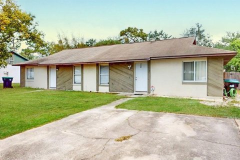 Duplex in Orlando, Florida 2 bedrooms, 83.52 sq.m. № 1681530 - photo 1