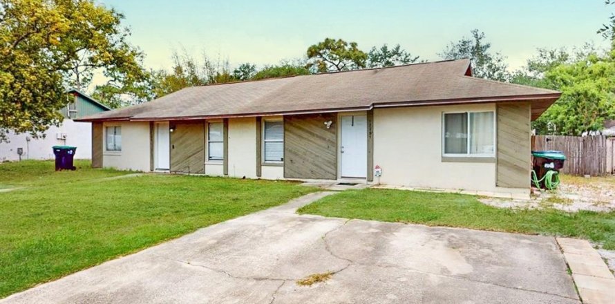 Duplex in Orlando, Florida 2 bedrooms, 83.52 sq.m. № 1681530