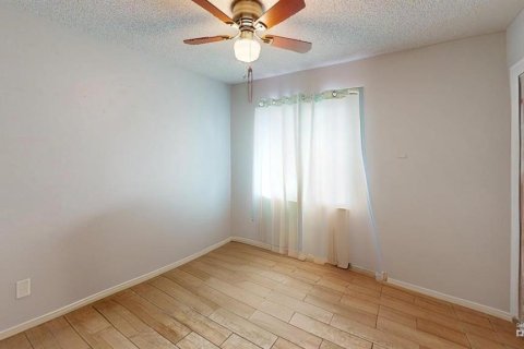 Duplex in Orlando, Florida 2 bedrooms, 83.52 sq.m. № 1681530 - photo 28
