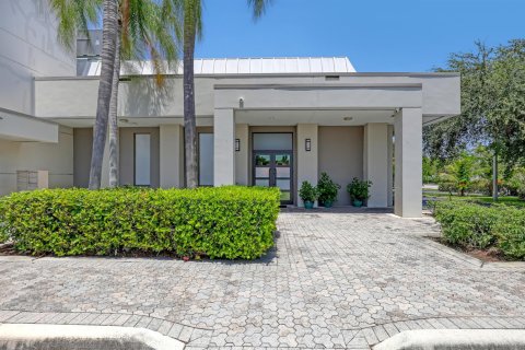 Propiedad comercial en venta en West Palm Beach, Florida № 2346174 - foto 6