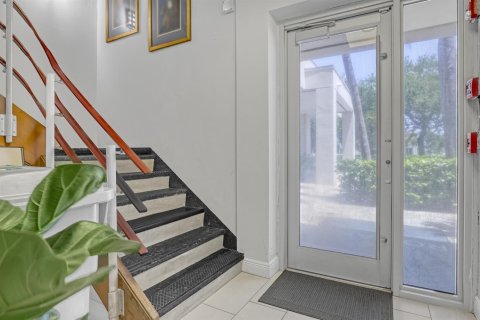 Propiedad comercial en venta en West Palm Beach, Florida № 2346174 - foto 24