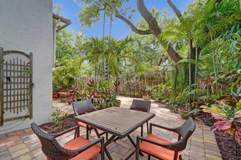 Condominio en venta en Fort Lauderdale, Florida, 3 dormitorios, 151.34 m2 № 2268128 - foto 19