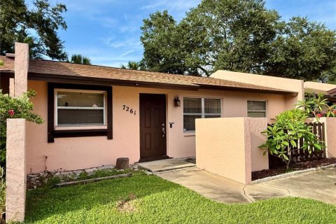 Casa en alquiler en Saint Petersburg, Florida, 2 dormitorios, 94.3 m2 № 1907271 - foto 20