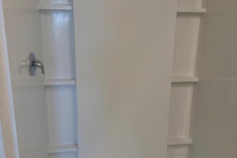 Villa ou maison à vendre à Davenport, Floride: 4 chambres, 173.45 m2 № 2149033 - photo 12