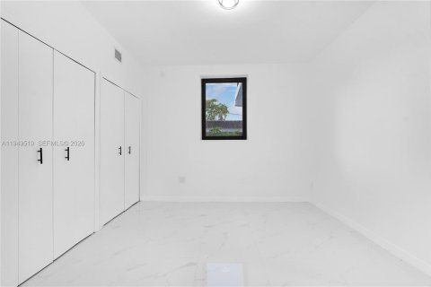 Купить виллу или дом в Майами, Флорида 6 спален, 246.75м2, № 2005278 - фото 18