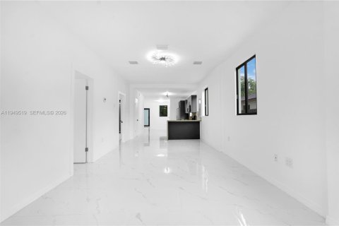 Купить виллу или дом в Майами, Флорида 6 спален, 246.75м2, № 2005278 - фото 9