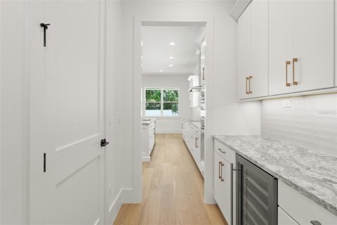 Casa en venta en Orlando, Florida, 4 dormitorios, 297.1 m2 № 1837342 - foto 18