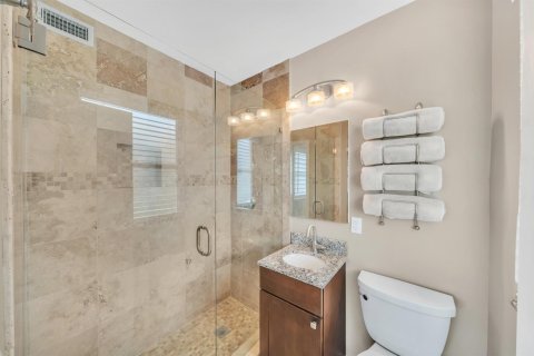 Copropriété à vendre à Hillsboro Beach, Floride: 2 chambres, 78.97 m2 № 2262047 - photo 8