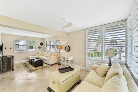 Copropriété à vendre à Hillsboro Beach, Floride: 2 chambres, 78.97 m2 № 2262047 - photo 6