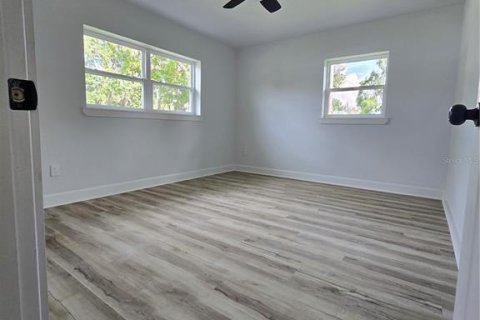 House in Lakeland, Florida 4 bedrooms, 133.04 sq.m. № 1869872 - photo 22