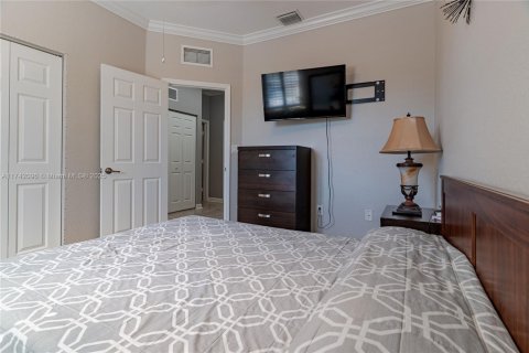 Touwnhouse à vendre à Homestead, Floride: 3 chambres, 153.85 m2 № 1859476 - photo 18