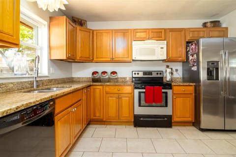 Villa ou maison à vendre à Bradenton, Floride: 2 chambres, 95.78 m2 № 1751287 - photo 18