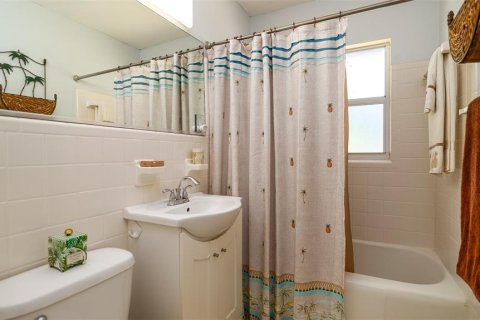 Villa ou maison à vendre à Bradenton, Floride: 2 chambres, 95.78 m2 № 1751287 - photo 14