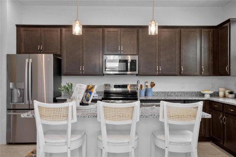 Adosado en venta en Orlando, Florida, 4 dormitorios, 194.82 m2 № 2374021 - foto 11