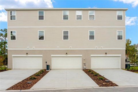 Adosado en venta en Orlando, Florida, 4 dormitorios, 194.82 m2 № 2374021 - foto 29