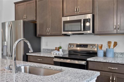 Adosado en venta en Orlando, Florida, 4 dormitorios, 194.82 m2 № 2374021 - foto 15