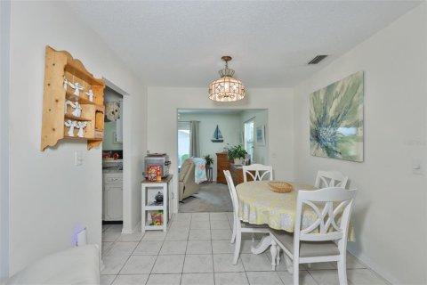 Villa ou maison à vendre à Sun City Center, Floride: 2 chambres, 106 m2 № 2209763 - photo 7