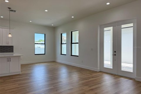 Adosado en alquiler en Tampa, Florida, 4 dormitorios, 196.95 m2 № 1815464 - foto 15
