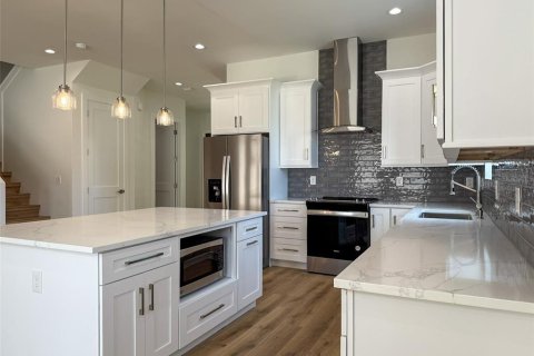 Adosado en alquiler en Tampa, Florida, 4 dormitorios, 196.95 m2 № 1815464 - foto 21