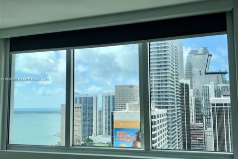 Condo in Miami, Florida, 2 bedrooms  № 1980405 - photo 7