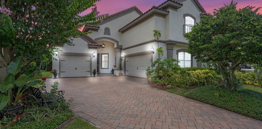 House in Windermere, Florida 3 bedrooms, 226.03 sq.m. № 1819162