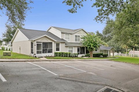 House in Clermont, Florida 2 bedrooms, 79.71 sq.m. № 2221136 - photo 2