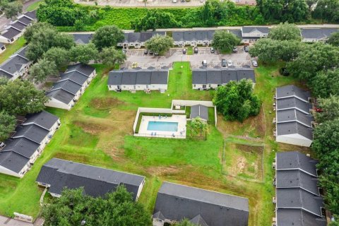House in Clermont, Florida 2 bedrooms, 79.71 sq.m. № 2221136 - photo 28