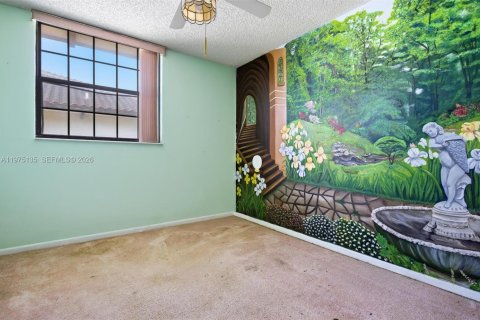 Купить таунхаус в Майами, Флорида 3 спальни, 131.92м2, № 2036298 - фото 24