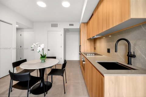 Copropriété à vendre à Miami, Floride: 1 chambre, 54.91 m2 № 2153385 - photo 8