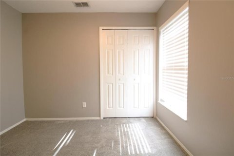 House in Orlando, Florida 4 bedrooms, 125.98 sq.m. № 2226701 - photo 10