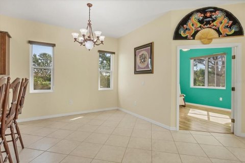 House in Bradenton, Florida 3 bedrooms, 200.85 sq.m. № 1808082 - photo 13