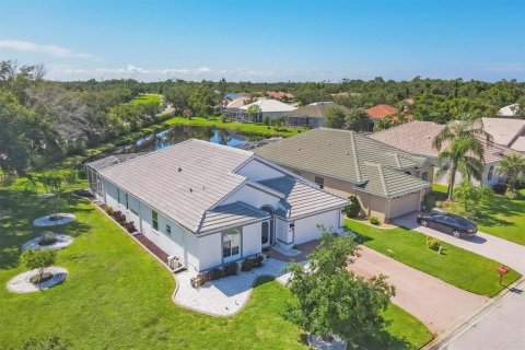 House in Bradenton, Florida 3 bedrooms, 200.85 sq.m. № 1808082 - photo 2