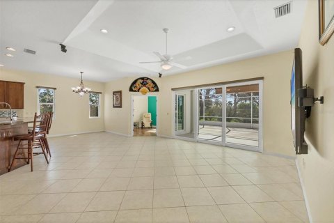 House in Bradenton, Florida 3 bedrooms, 200.85 sq.m. № 1808082 - photo 5