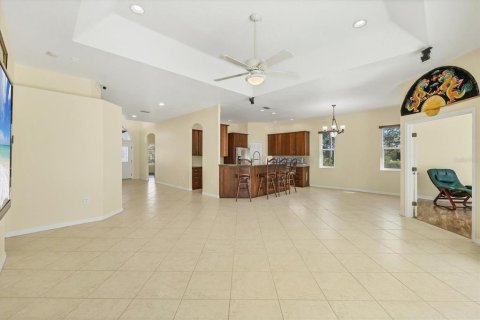 House in Bradenton, Florida 3 bedrooms, 200.85 sq.m. № 1808082 - photo 7
